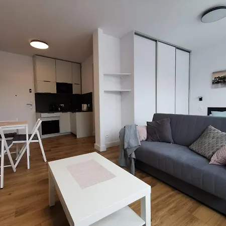 Garbary 32 Z Klimatyzacja - Air-conditioning * 포즈난